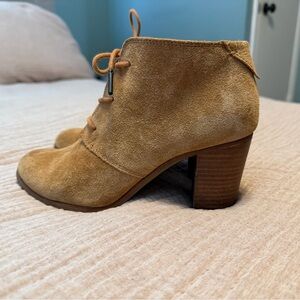 TOMS Women's Lunata Suede Lace-Up Bootie